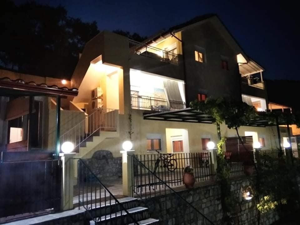 Nestor Apartments Chrysi Ammoudia Extérieur photo